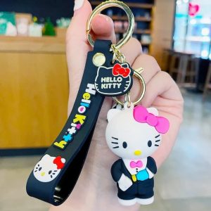 Llavero Hello Kitty con traje